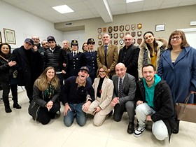 Una delegazione di ragazzi ricevuti dal Questore Bat, dr. Roberto Pellicone